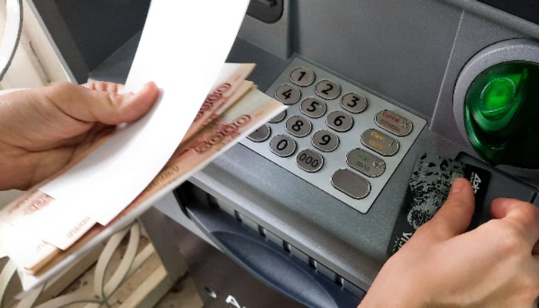 Две женщины из Челнов перевели мошенникам более 270 тыс рублей