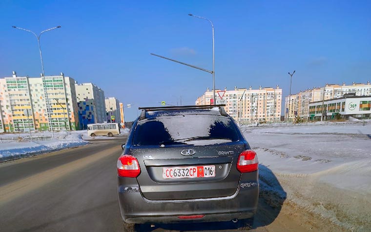 Нижнекамцы заметили на дорогах города автомобиль с номерами СССР