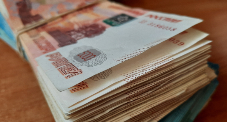 В Казани женщина погасила четверть миллиона долга, чтобы у неё не отобрали машину