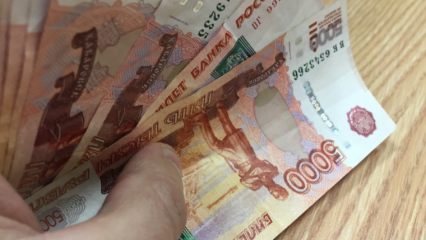 Жителя Челнов обманули на 800 тыс. рублей, заверив, что он поможет в борьбе с мошенниками