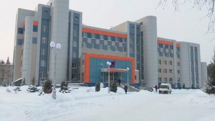 Опубликован график работы поликлиник Нижнекамска в праздники - НТР 24