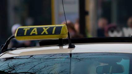 В Татарстане пассажир такси напал на водителя с проводом от телефона