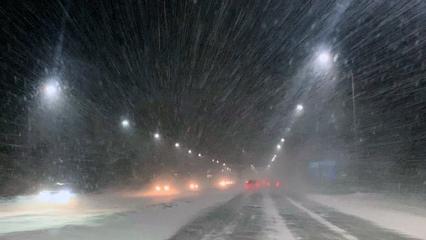 В Татарстане из-за метели закрыли трассы для грузовиков и автобусов - НТР 24