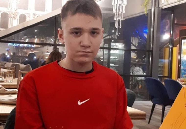 В Набережных Челнах 12-летний мальчик вышел из дома и пропал без вести