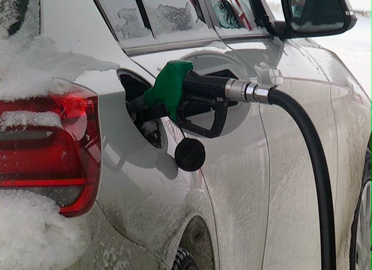 Эксперты предупредили о возможном подорожании бензина на 14%