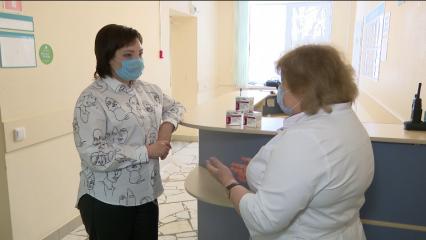 Нижнекамка передала в COVID-госпиталь тест-полоски для больных диабетом - НТР 24