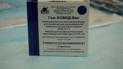 В Татарстане привился от коронавируса 100-тысячный житель