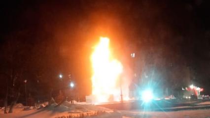В Татарстане сгорел памятник Воину-освободителю