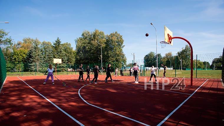 В Нижнекамске около 6-й школы сделают спортплощадку