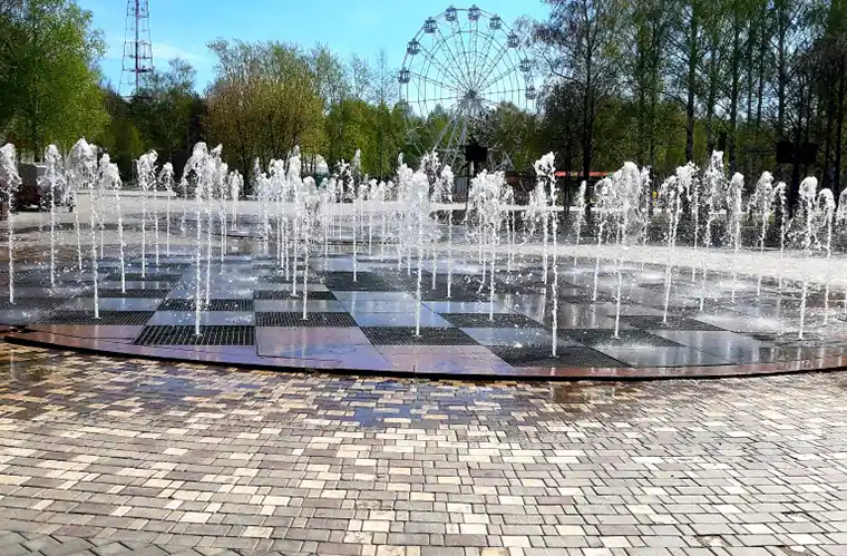 В парке «СемьЯ» в Нижнекамске включили фонтаны