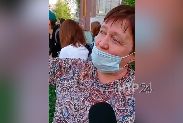 «Первоклассники тряслись»: очевидица рассказала НТР 24 о первых минутах трагедии в казанской школе