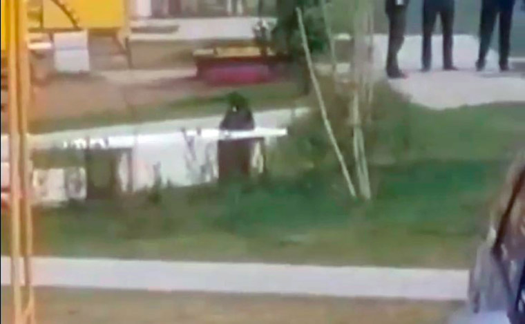 Соцсети: на детской площадке в Нижнекамске нашли подозрительную сумку