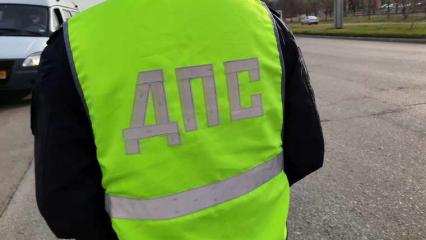 В Нижнекамске ДПС остановила пьяного водителя, ему грозит уголовная ответственность - НТР 24