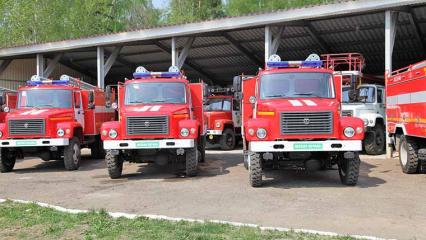 В Татарстане 8 лесхозов получили новые пожарные автоцистерны - НТР 24