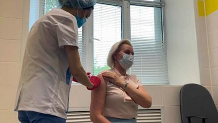 Руководитель Роспотребназдора РТ сделала прививку от COVID-19 - НТР 24