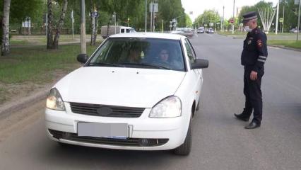 С начала года в Нижнекамске оштрафовали более 80 водителей, забывающих про поворотники