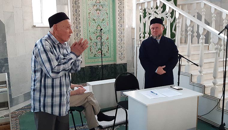 В Центральной Соборной мечети Нижнекамска «Джамиг» прошли выборы имам-хатыйба