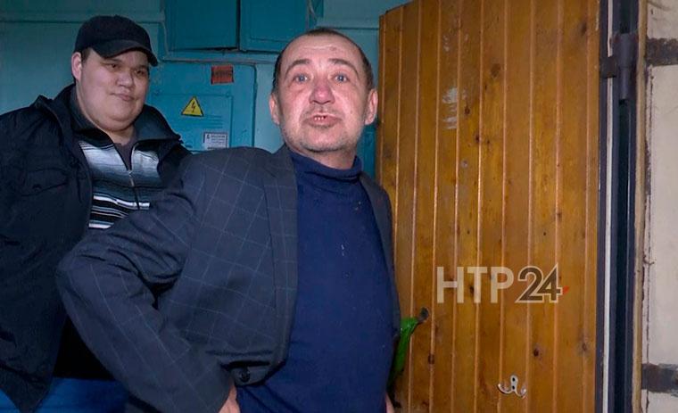 Житель Грозного нашёл своего отца из Нижнекамска благодаря сюжету о грязной квартире