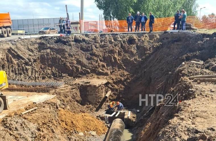 В ходе ремонта из ямы на ул.Вокзальной в Нижнекамске вывезли 3 тыс. кубометров грунта