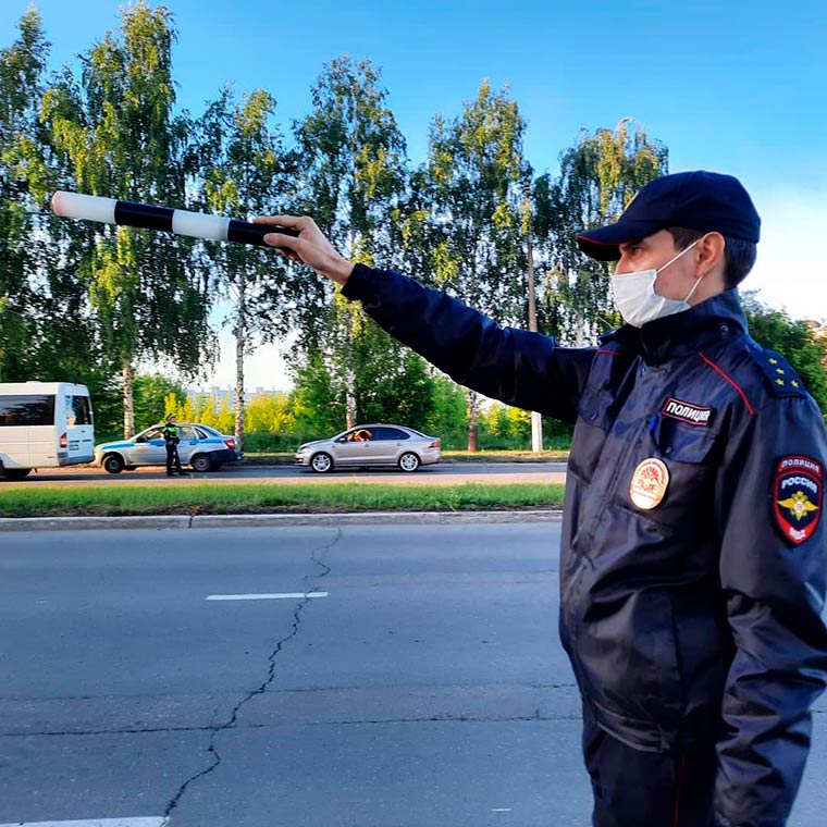 В Нижнекамске за час сотрудники ГИБДД выявили 15 непристёгнутых водителей