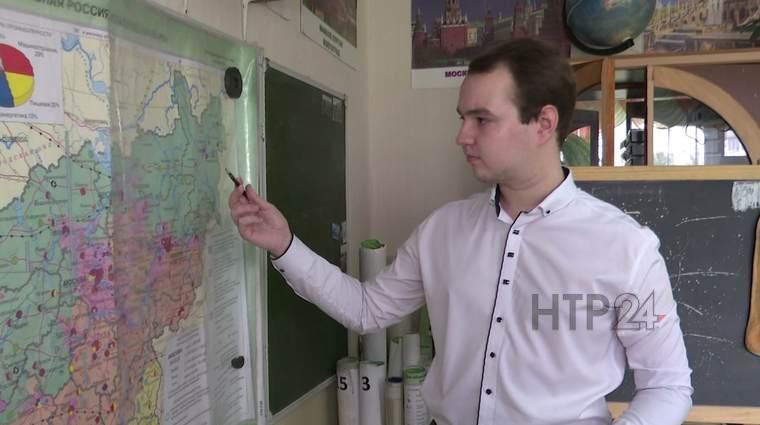 Нижнекамские школьники набрали по 100 баллов на ЕГЭ по географии, химии, русскому и литературе