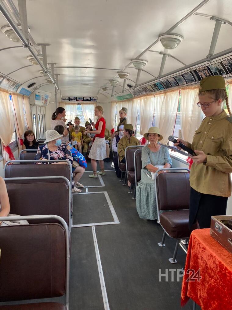 В Нижнекамском Трамвае Памяти воссоздали эпоху военного времени