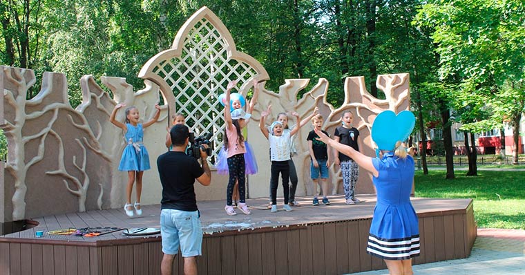 Юные нижнекамцы могут посетить летние творческие смены во всех учреждениях культуры