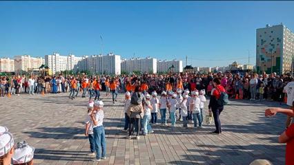 В Нижнекамске прошёл семейный фестиваль для жильцов ул.Табеева - НТР 24
