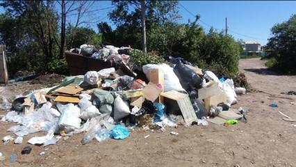 Нижнекамские дачники возмущены горой мусора на территории СНТ «НК» - НТР 24