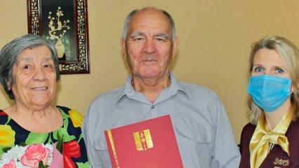 В Нижнекамске чета первостроителей города отметила 60-летний юбилей супружеской жизни - НТР 24