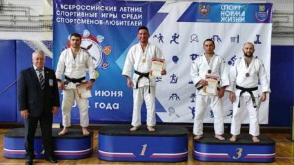 Сотрудник нижнекамской администрации победил на всероссийских соревнованиях по дзюдо