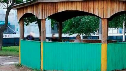 В Нижнекамске жильцы не стали сносить беседку, в которой собираются алкоголики - НТР 24