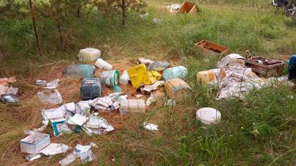 В Татарстане экологии обнаружили свалку лабораторных отходов и остатков химикалиев - НТР 24