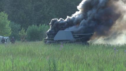 В Нижнекамске показали историческую реконструкцию боя Великой Отечественной войны - НТР 24