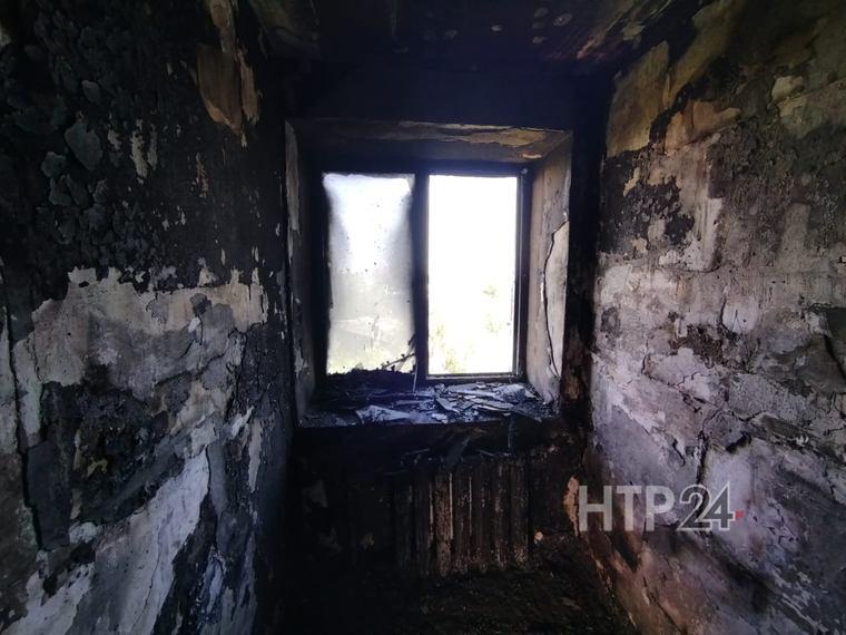 Причиной пожара в нижнекамском общежитии мог стать поджог