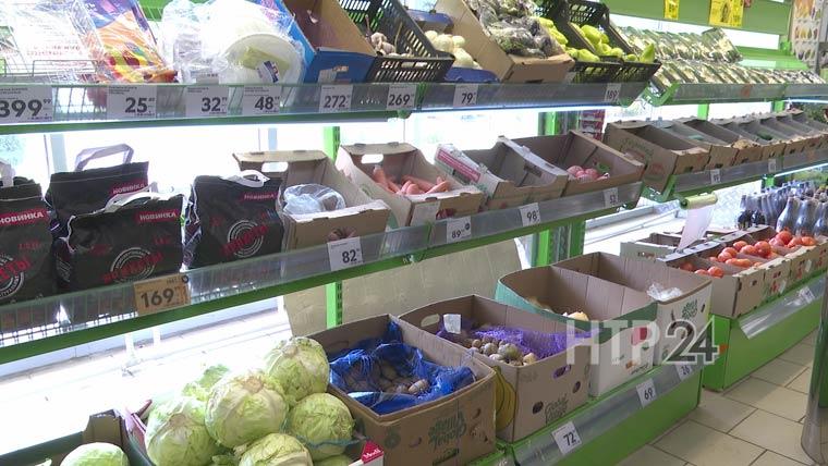 Цены на овощи в российских магазинах взлетели этим летом
