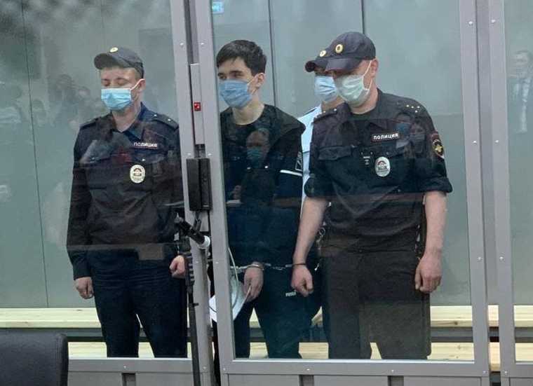 Ильназ Галявиев, убивший детей в казанской школе, признан невменяемым