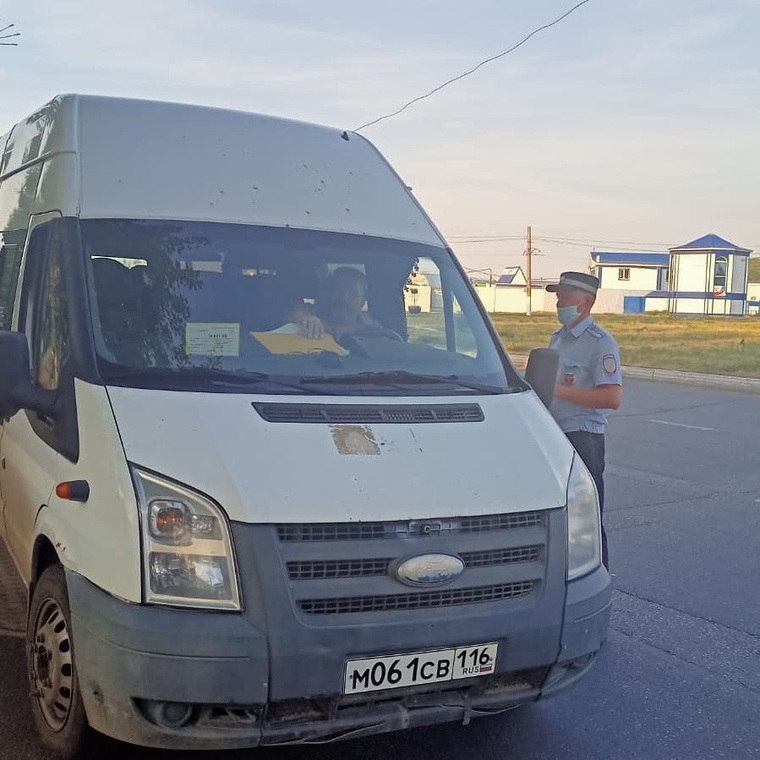 В Нижнекамске оштрафовали 13 водителей автобусов