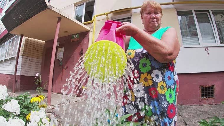 Нижнекамцы присоединяются к городской акции «Ведро воды не жалко»