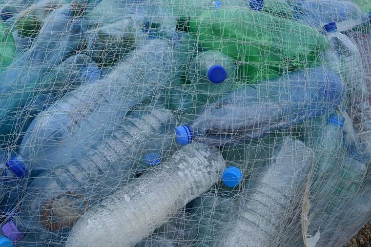 Жителей Нижнекамска просят сдать пластик для изготовления мебели в новый экстрим-парк