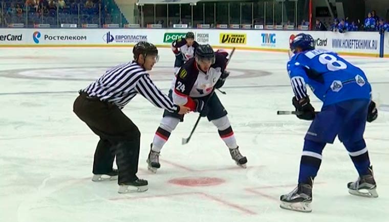 Хоккеисты нижнекамского «Реактора» продолжают выступление на Кубке «Салавата Юлаева»