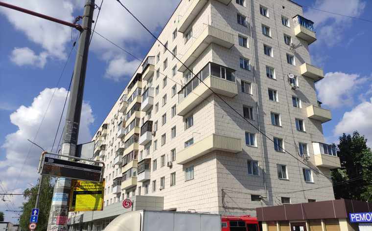 В Казани загорелась квартира, в которой закрыли одного 5-летнего ребенка
