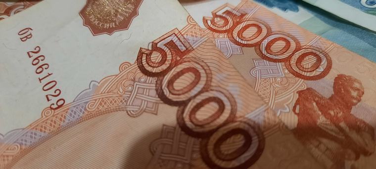 Правительство утвердило постановление о выплате в 10 тыс. рублей