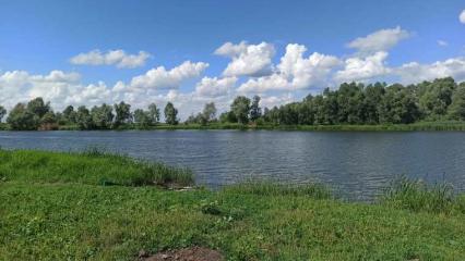 В Татарстане рыбак после выпивки с друзьями утонул в озере