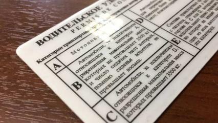 В Нижнекамске водителю удавалось 4 года ездить по поддельным правам - НТР 24