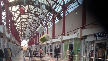 Нижнекамка просит охладить торговый центр, где воздух раскаляется до +45 градусов - НТР 24