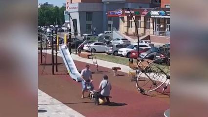 Замена сломанных мужчинами качелей в Нижнекамске обойдется в 85 тыс. рублей - НТР 24