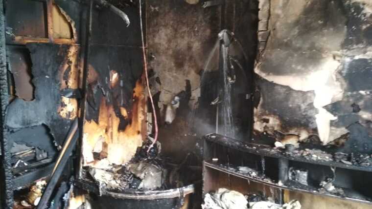 В Казани из пожара в многоквартирном доме спасли шесть человек
