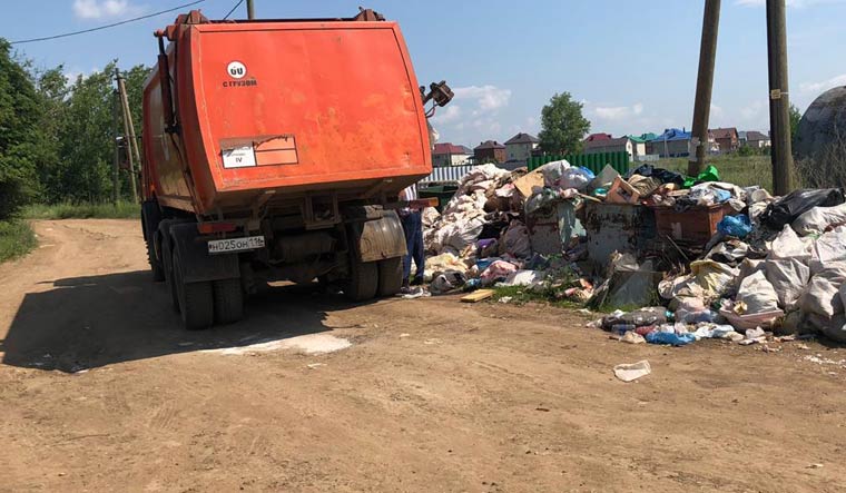 Жители Нижнекамска стали чаще жаловаться на проблемы с вывозом мусора