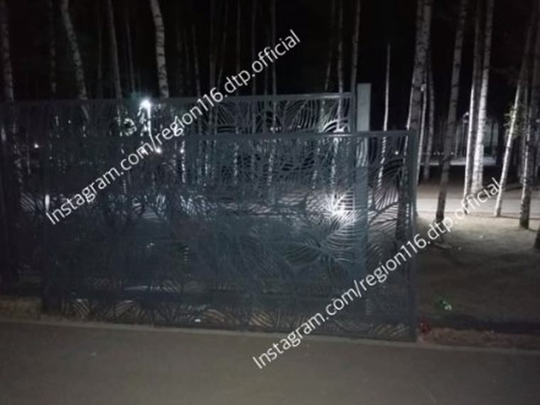 В Татарстане в парке  «Здоровье» на мальчика упал забор
